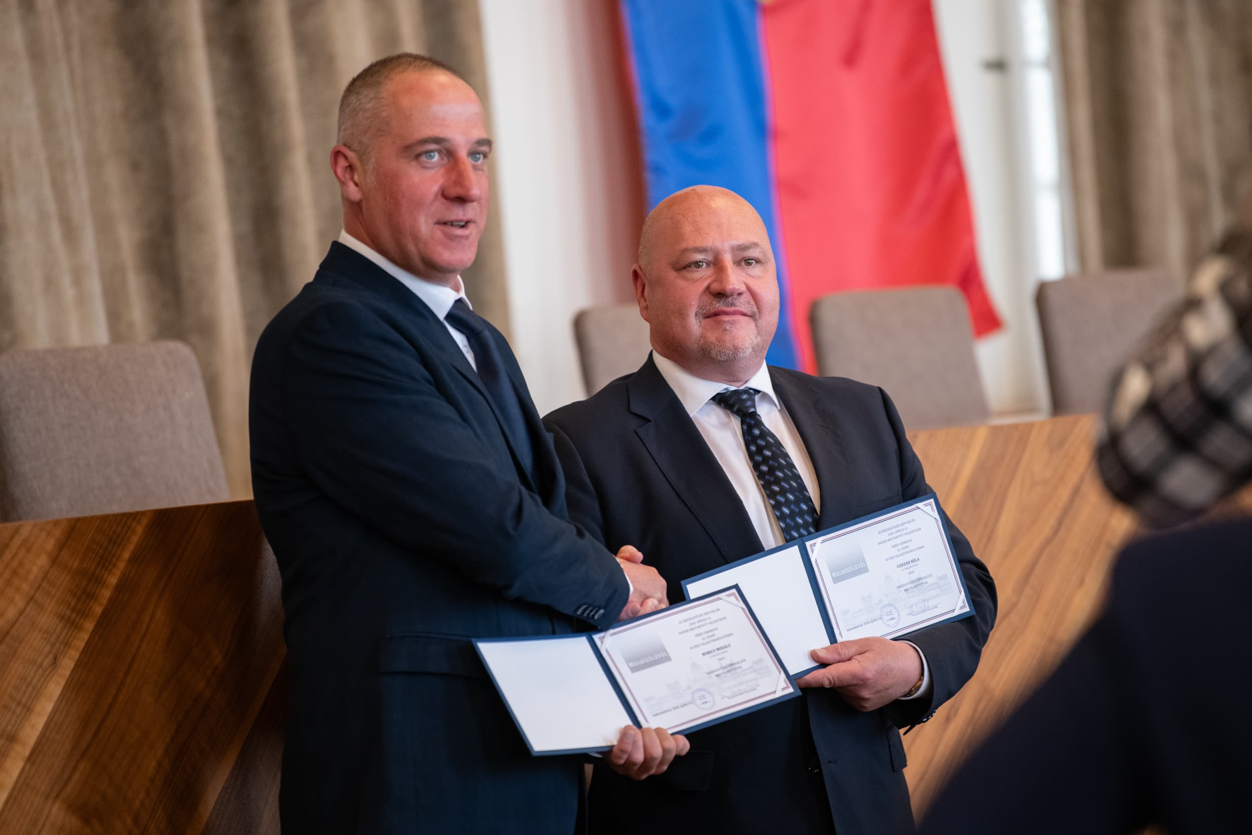 Újraosztott kártyák Fejérben: Így betonozza be Székesfehérvár jövőjét a városvezetés